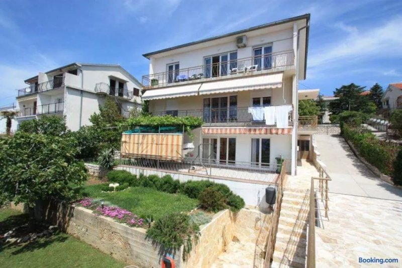 Apartman Pako I Ivano
