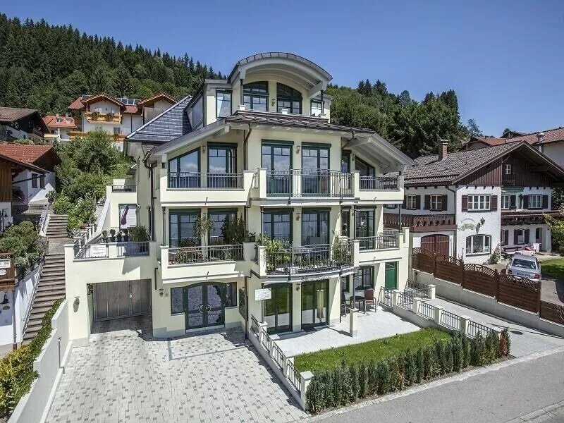 5 star apartment on Lake Hopfensee directly on the lake with 2 terraces