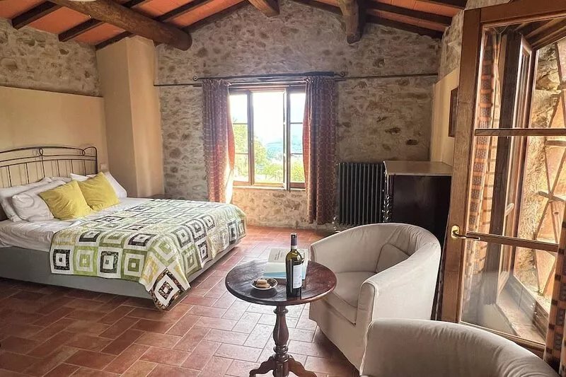 Converted Barn in Garfagnana with views of Apuan Alps