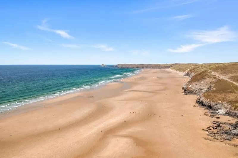 5 The Dunes -  a house that sleeps 4 guests  in 2 bedrooms