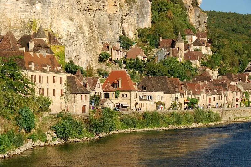 Laugerie Basse Gites, Charming Gite Pavot with Beautiful Pool and Grounds