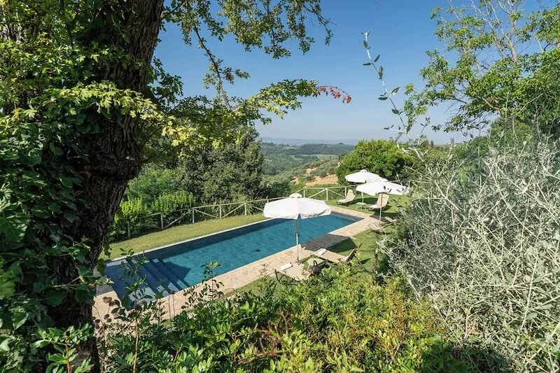 Villa Spoianello, with infinity Pool in Chianti.
