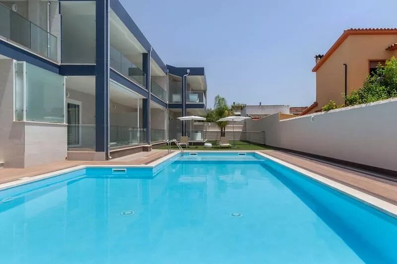 Apartment "Residence Meridian Unità 1" Near the Beach with Mountain View