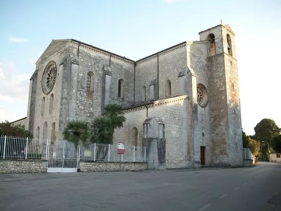 Abbazia di Santa Maria Arabona