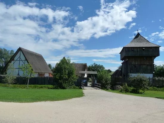 Bachritterburg