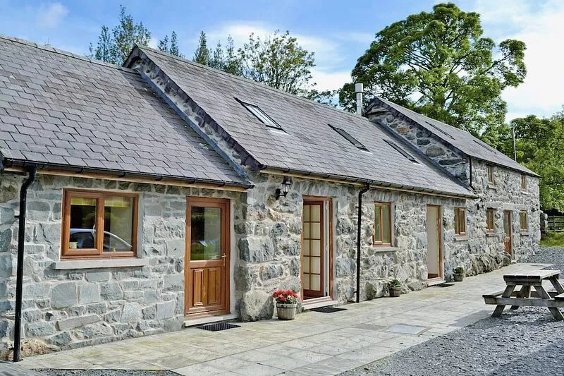 3 bedroom accommodation in Llanuwchllyn, near Bala