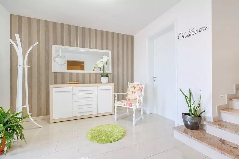 Heated roof pool with sea view, jacuzzi, sauna, fitness, children's playground