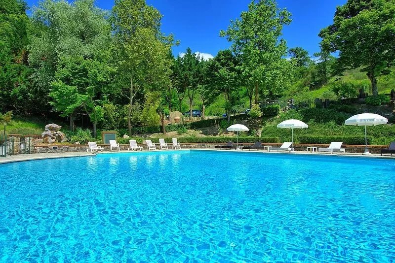 Villa Contessa - Holiday Villa Rental with private swimming pool in Umbria