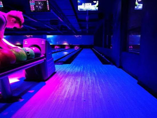 Space Bowling & Billiards Tampere