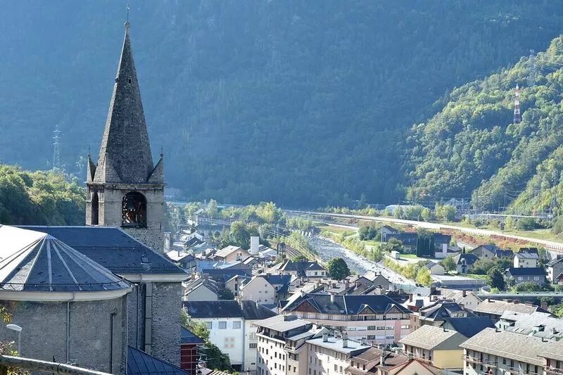 HOUSE: Furnished tourist accommodation 3 stars in St Michel de Maurienne 73140