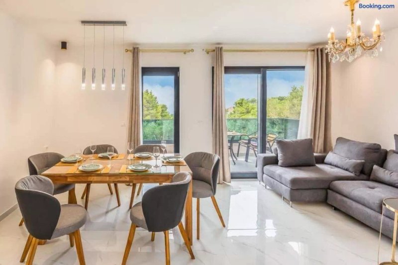 ZIZI Exclusive Apartments