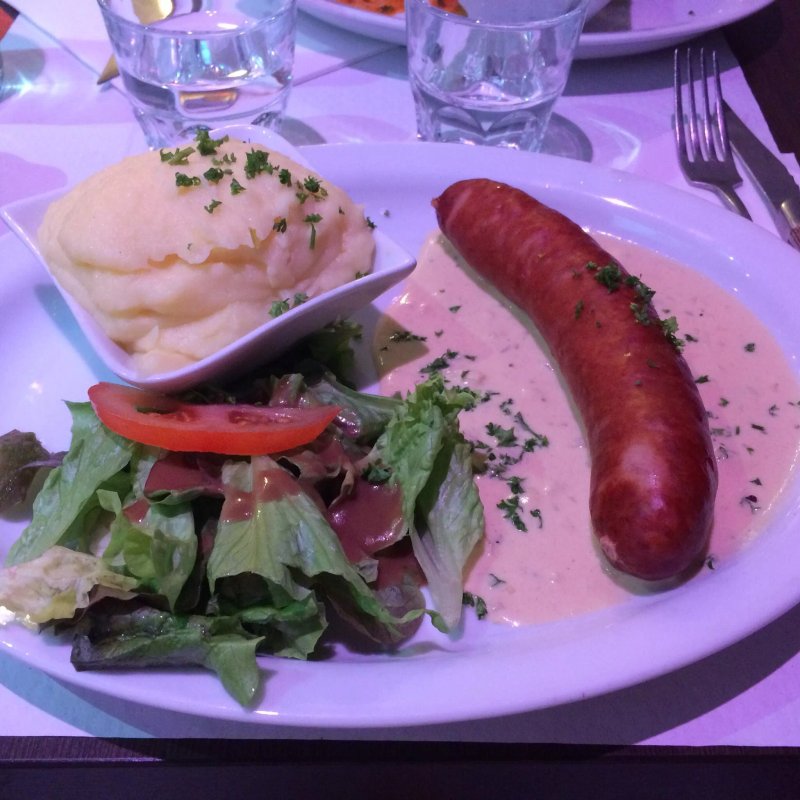 Le Bistro de la Reinemm