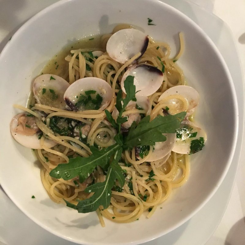 Cafe Mediterraneo