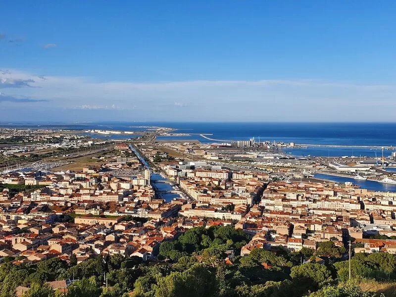 SETE apartment exceptional view 1st line beach 2 bedrooms 62 m2 8 pers