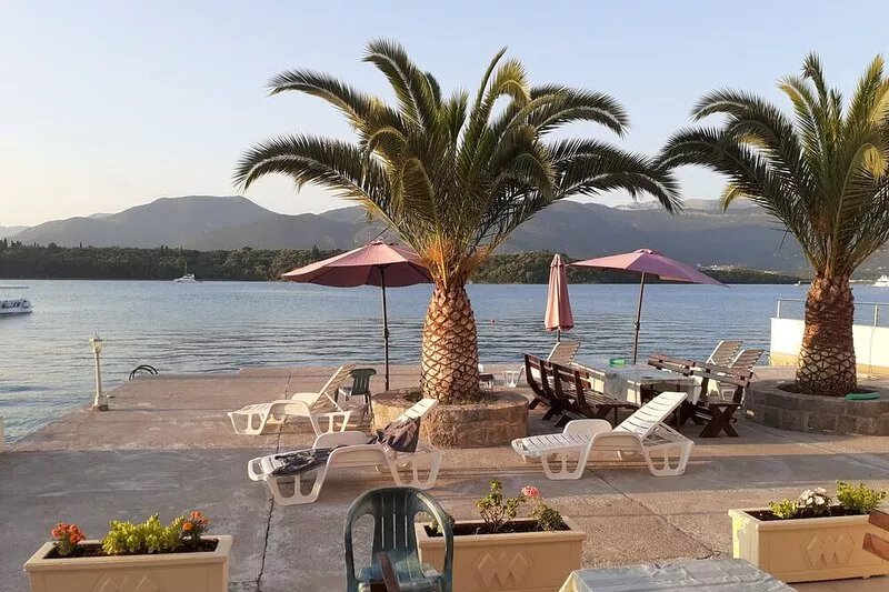Dream accommodation in a luxury residence with private beach and superb sea view
