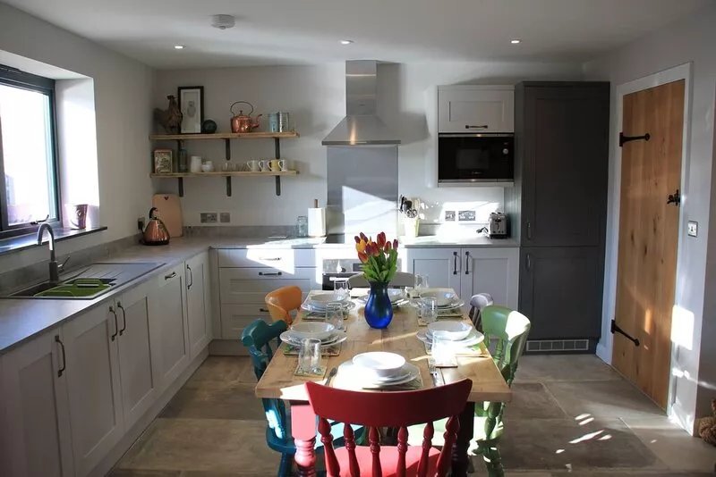 2 bedroom charming and luxury retreat on our farm