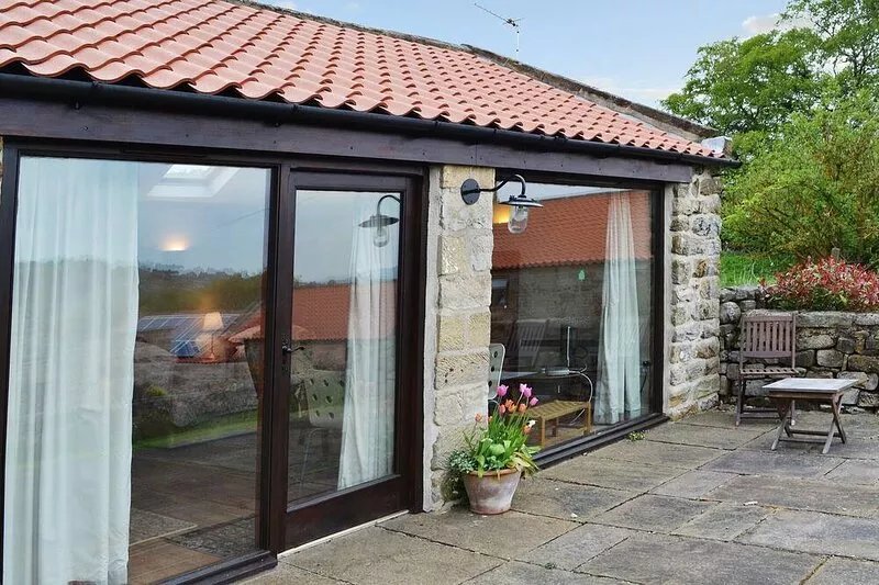 1 bedroom accommodation in near Castleton