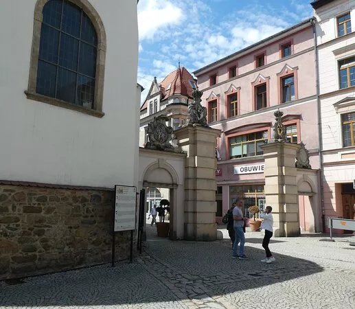Wojanowska Tower and Gate