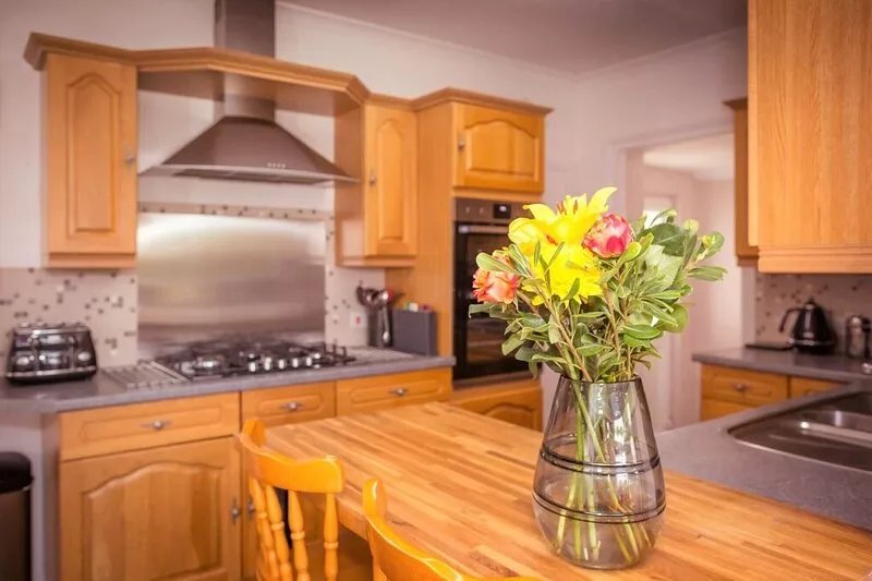 Skip to the Beach - dog friendly family holiday home in Pevensey Bay