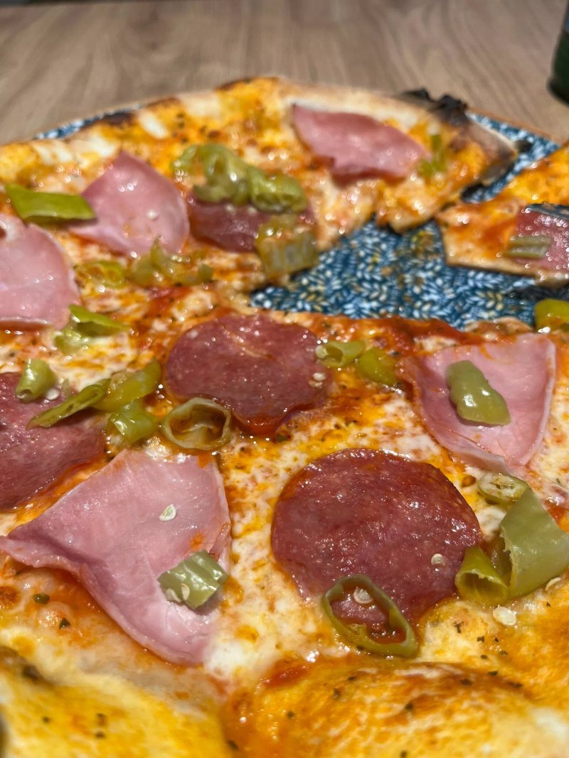 Tony's Pizzeria Airport