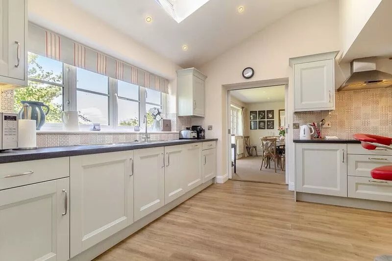 Fairhaven - Five Bedroom House, Sleeps 10