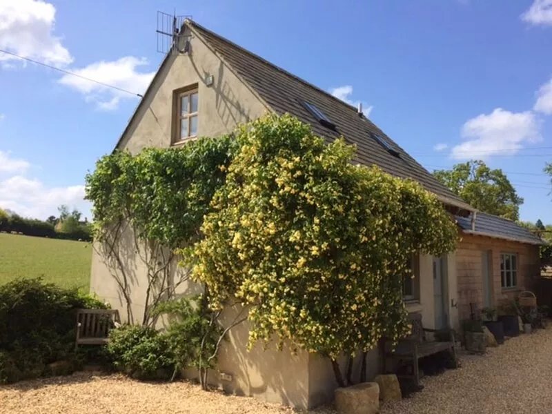The Annexe, quintessentially English, but with a French/Moroccan flavour.