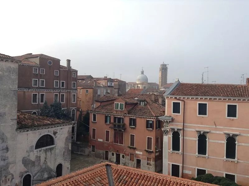 New wonderful apartment with balcony, just 50 meter from Gran Canal