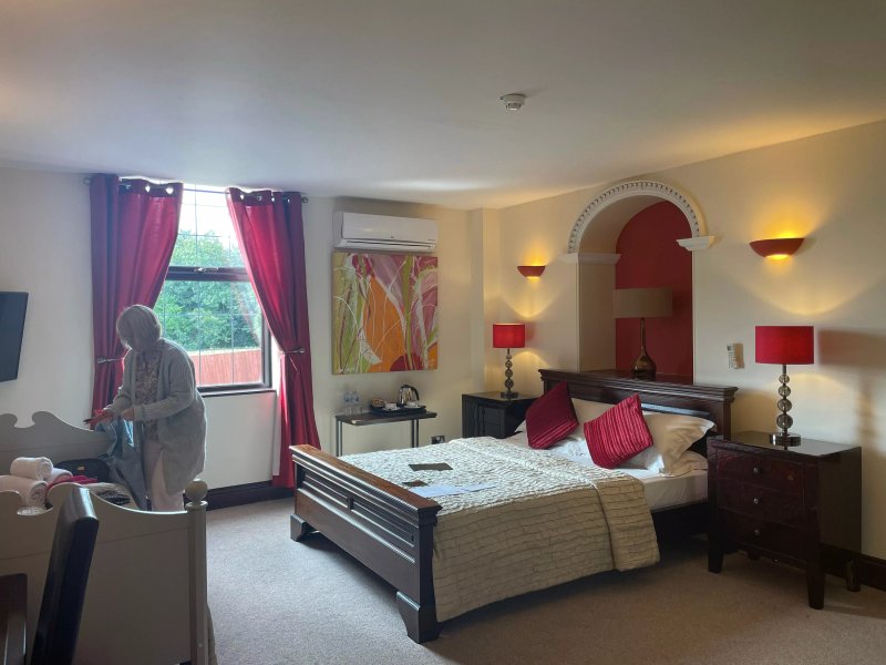 Redhill House Boutique Hotel Bristol Airport
