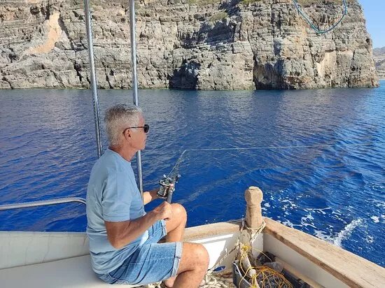 Antonios Boat Tours