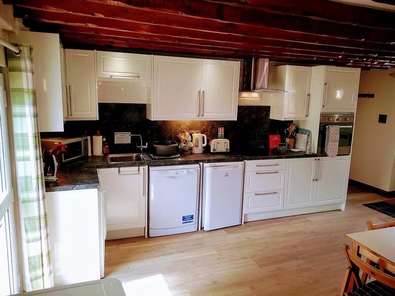 2 bed 2 bath property In North Devon, 9 Acres Pet Friendly 15 Mins to beach
