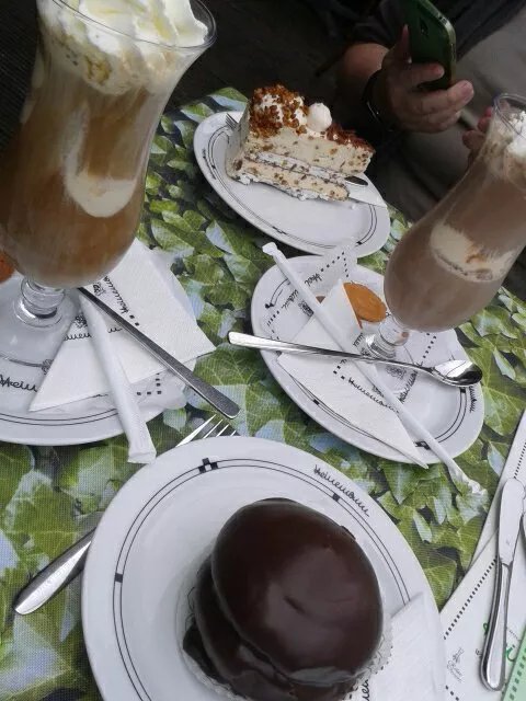 Cafe Heinemann
