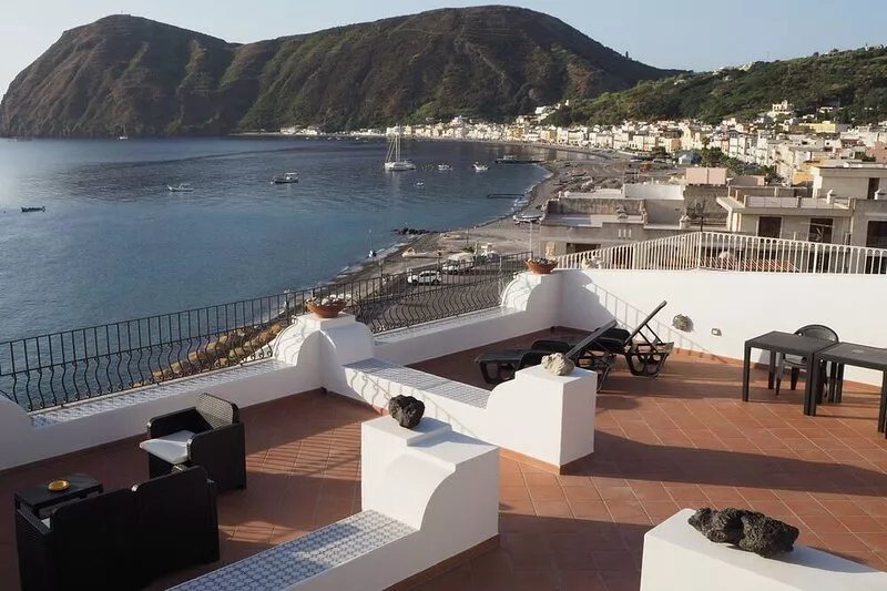 Aeolian Islands Lipari - Canneto - Calandra 2+2 holiday homeseolie