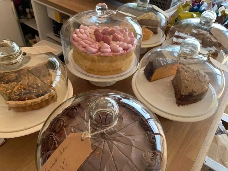 B's Coffee Shop And Bistro