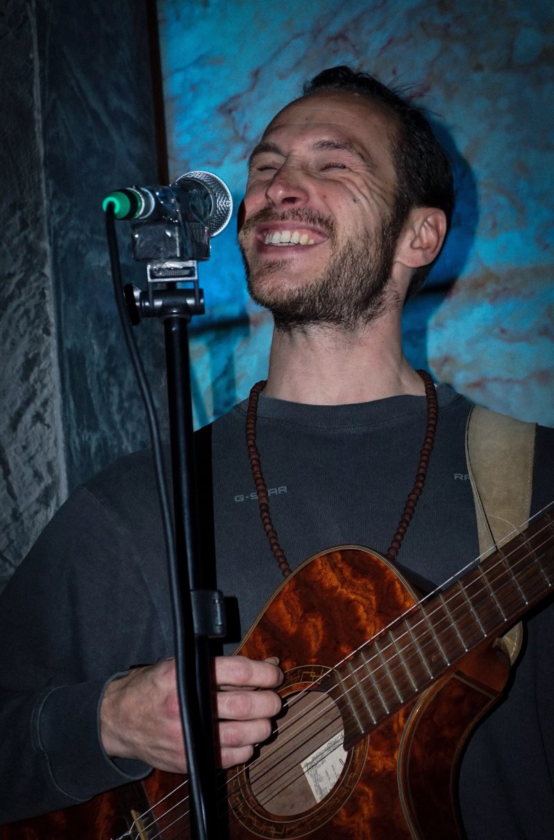 Niko Bar