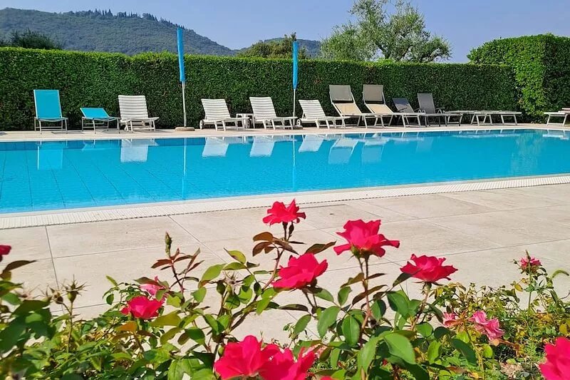 CASA KRISSI GARDA - Apartment with Pool, balcony and garage