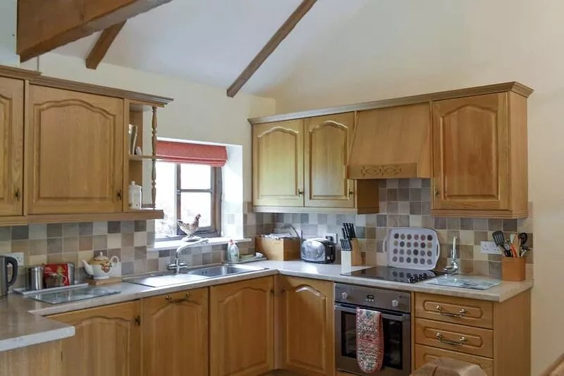 2 bedroom accommodation in East Meon, Petersfield