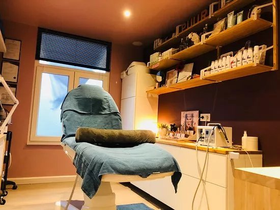 Beauty Institute Pure