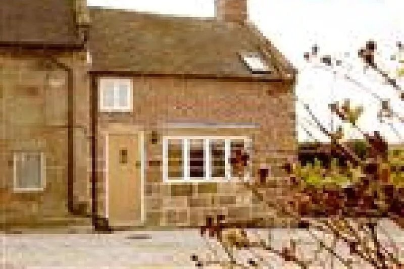 5* award winning cottage in Ellastone, Ashbourne, near to Alton Towers
