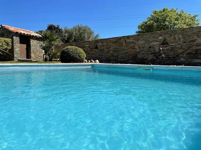 Contemporary villa with swimming pool and private garden