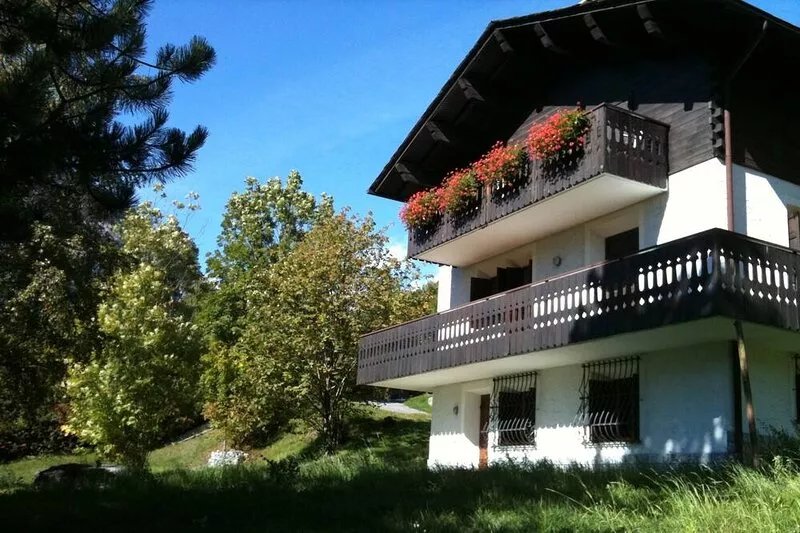 In Bormio between sun and nature. Bikes, spas, skis and trekking within easy