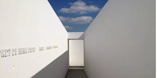 Muze'um L - Light And Landscape