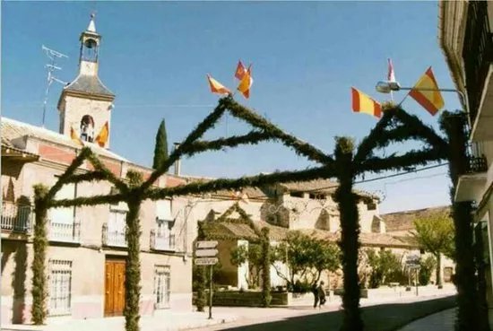 Iglesia Parroquial de Santiago Apostol