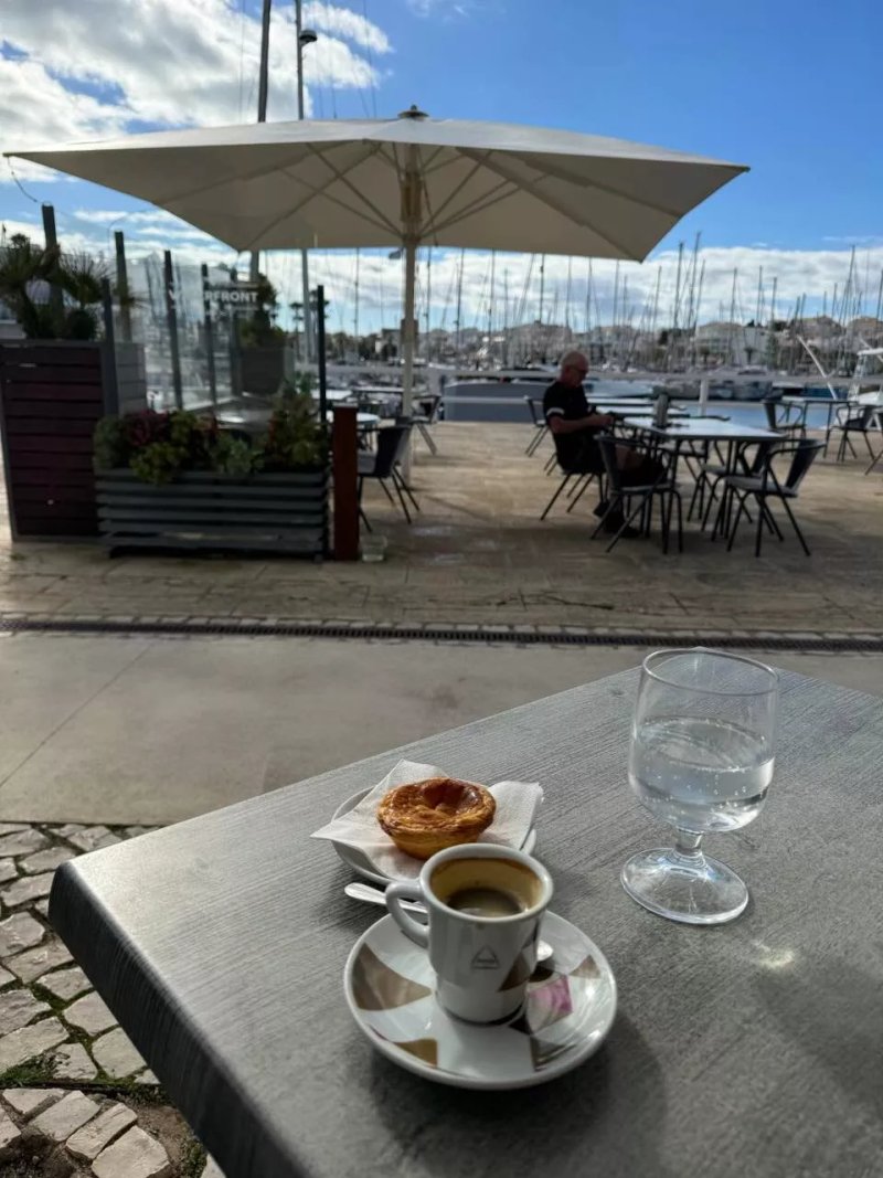 Waterfront Bar & Bistro