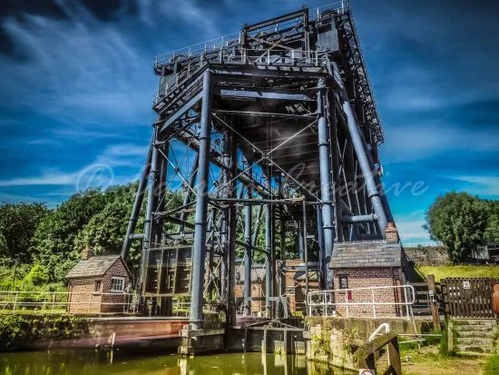 Anderton Boat Lift