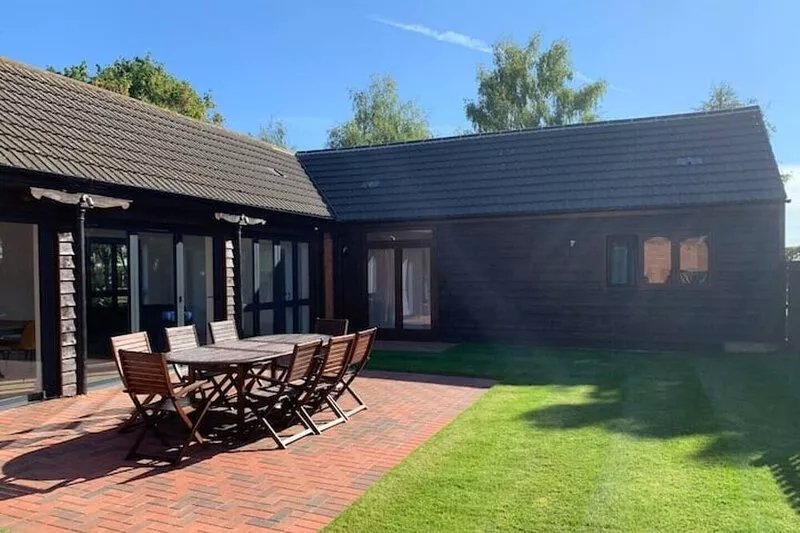 Beautiful 5 Bedroom Countryside Retreat