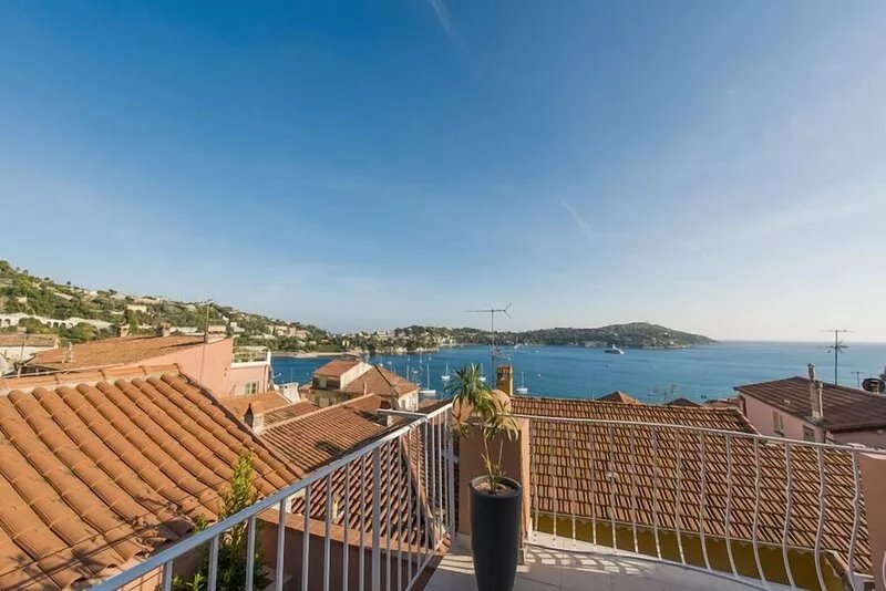 House With Sunny Large Terrace And Stunning Views Of Cap Ferrat