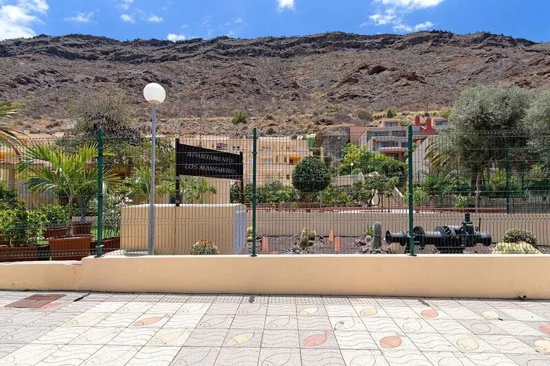 Vacation Apartment 'Mangueros Suite 18 Puerto de Mogán' with Mountain View and