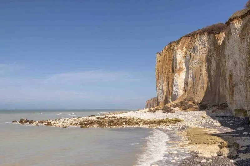 Maison Située au Calme à 2 Minutes de la Plage. Commerces à Proximité