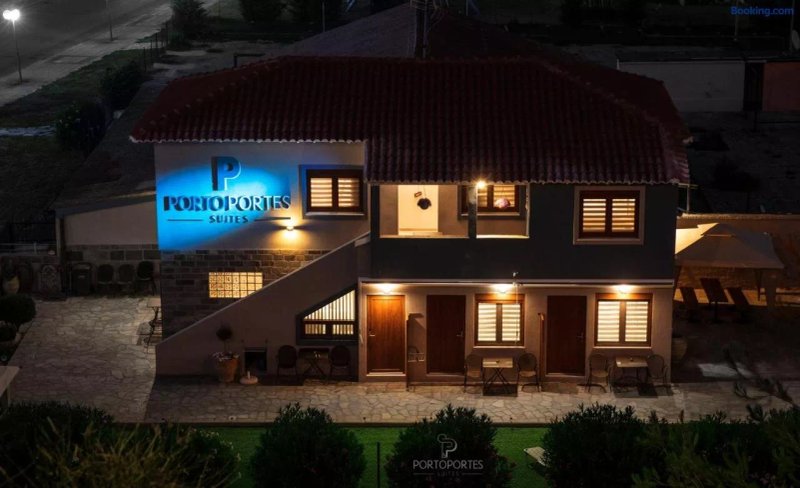 PORTO PORTES Suites