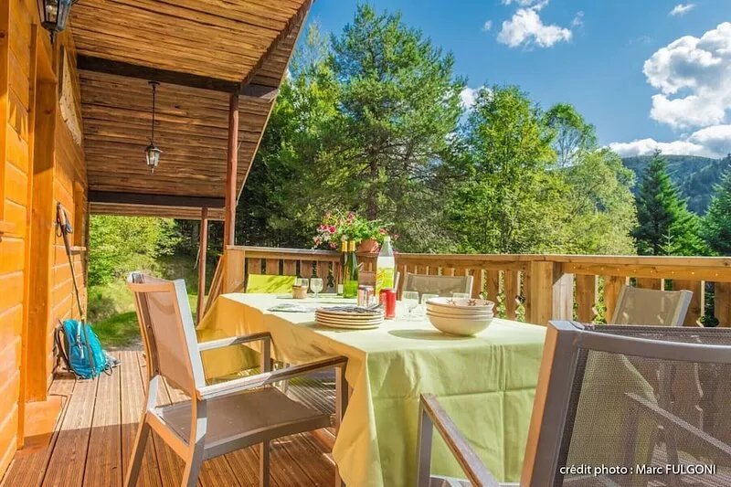 Superbe chalet traditionnel en pleine nature au cœur des Vosges, rénové